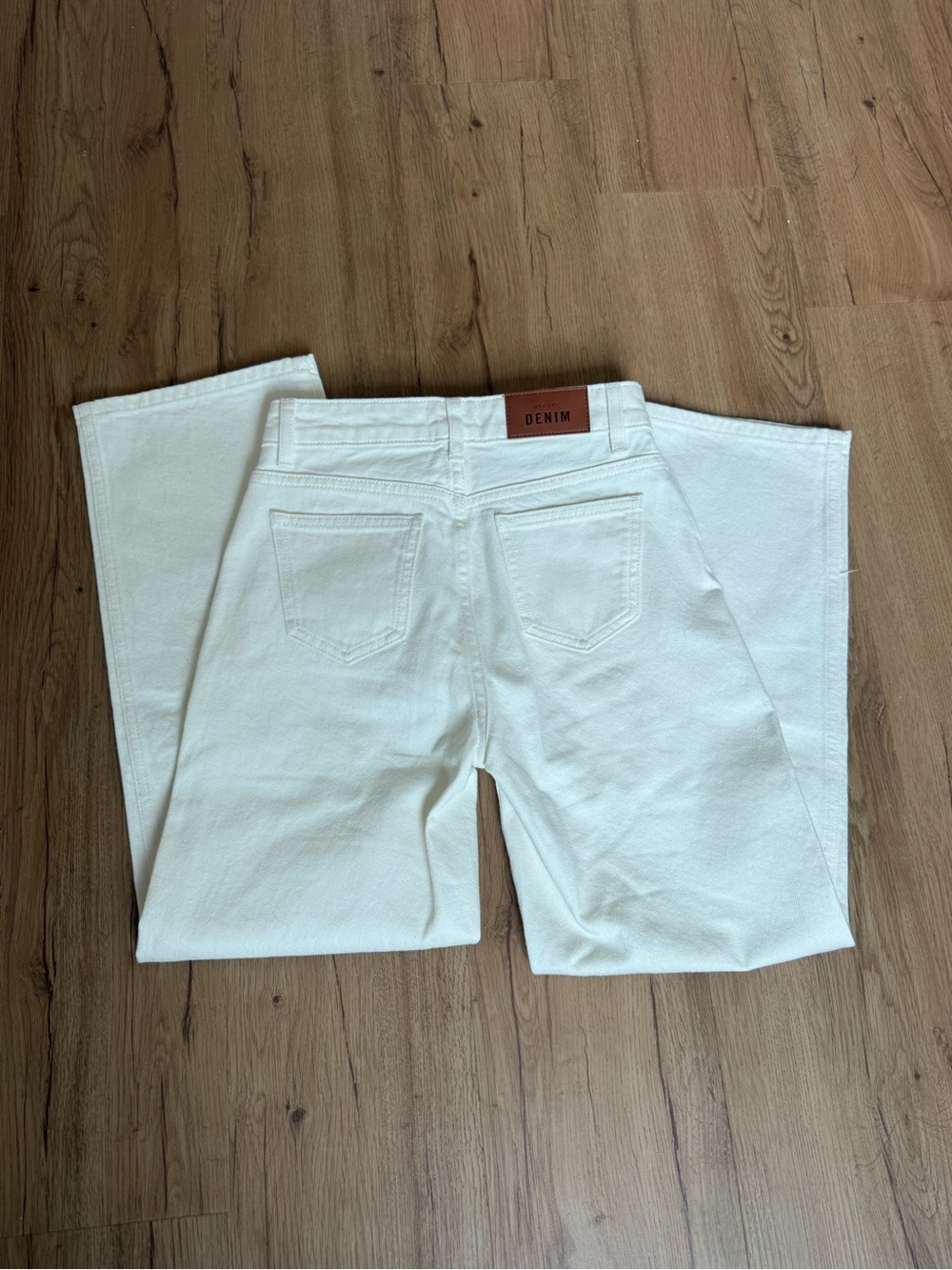 Sézane Iconique Droit Jeans - BRAND NEW